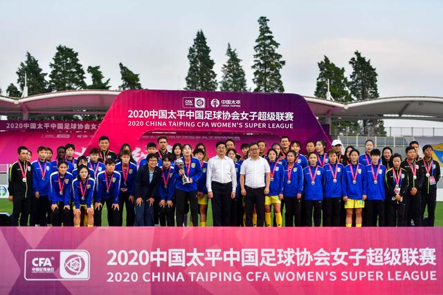恐怖底蕴！库里攻&追梦防&铂金伙夫疯狂投 科尔用人魄力完爆鲈鱼