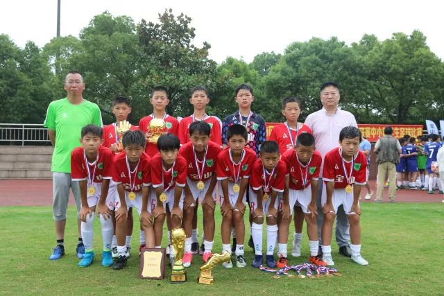 文班亚马19+15兰德尔12分 马刺狂胜森林狼总分1-1